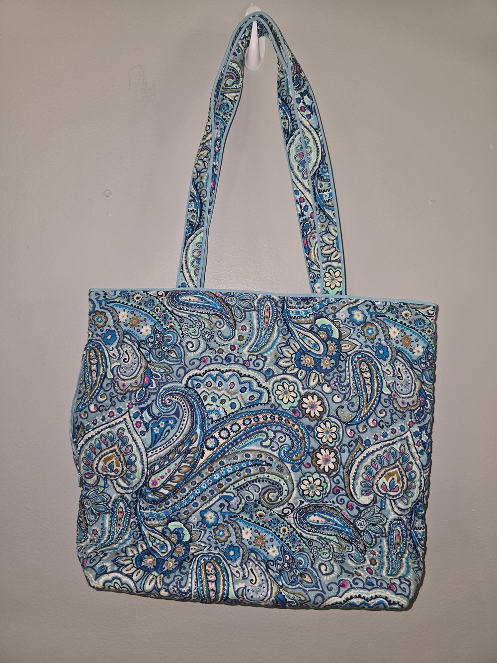 Vera Bradley retired "Daisy Dot Paisley" classic tote - Picture 11 of 11